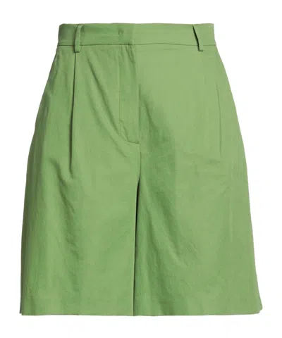 Weekend Max Mara Solid Color Shorts In Green
