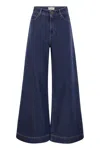 Weekend Max Mara Vega Logo-patch Jeans In Blue
