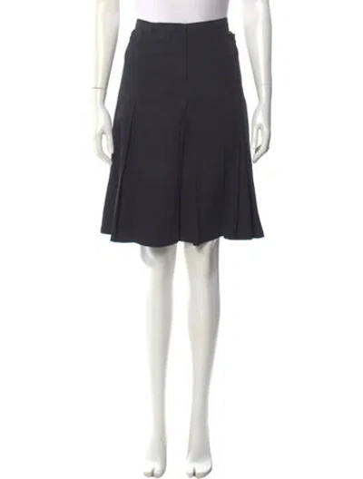 Pre-owned Weekend Max Mara Virgin Wool Knee-length Skirt In Black