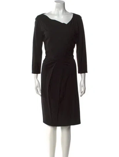 Pre-owned Weekend Max Mara V-neck Knee-length Dress In Black