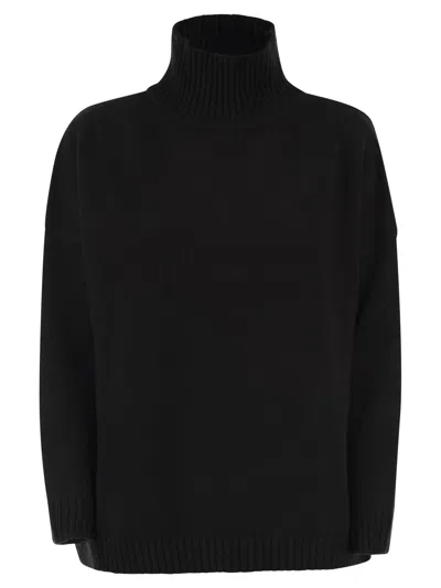 Weekend Max Mara Turtleneck Sweater In Black
