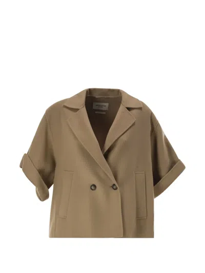 Weekend Max Mara Weekend Maxmara Wkdneo Virgin Wool Double Breasted Jacket With A Boxy Silhouette In Green