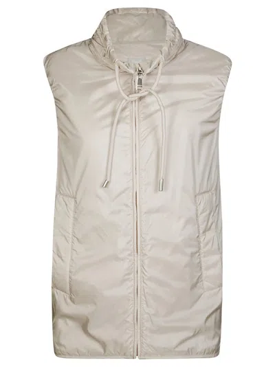 Weekend Max Mara Sleeveless High Neck Quilted Hooded Gilet In White