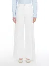 Weekend Medina In White