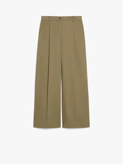 Weekend Nebbie In Green