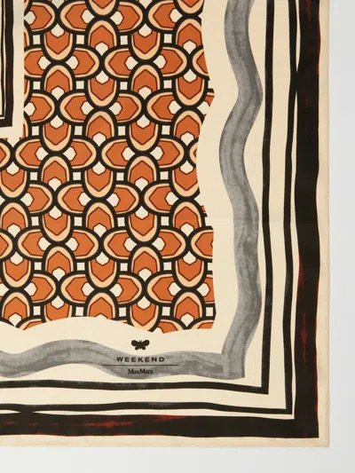 Weekend Onesto In Neutral