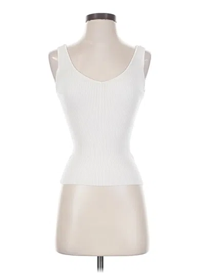 Pre-owned Weekend Sleeveless T-shirt In Ivory