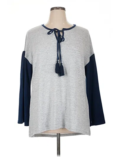 Pre-owned Weekend Suzanne Betro 3/4 Sleeve Top Gray Crew Neck Tops