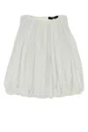 Weekend Wkiangel In White