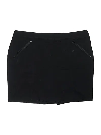 Pre-owned Weekends By Chico's Skort In Black