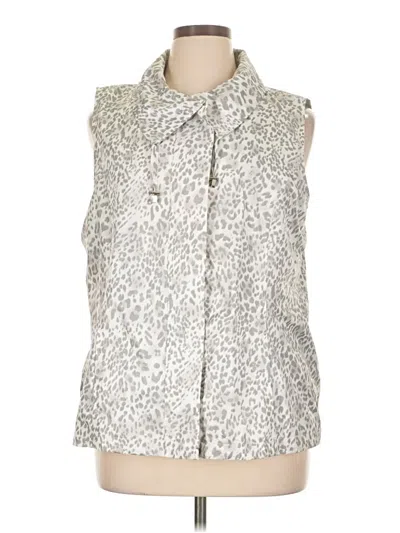 Pre-owned Weekends By Chico's Vest In Silver