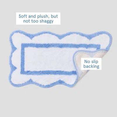Weezie Scallop Bath Rug In Blue
