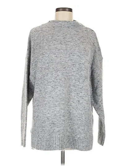 Well Worn Turtleneck Sweater In Gray