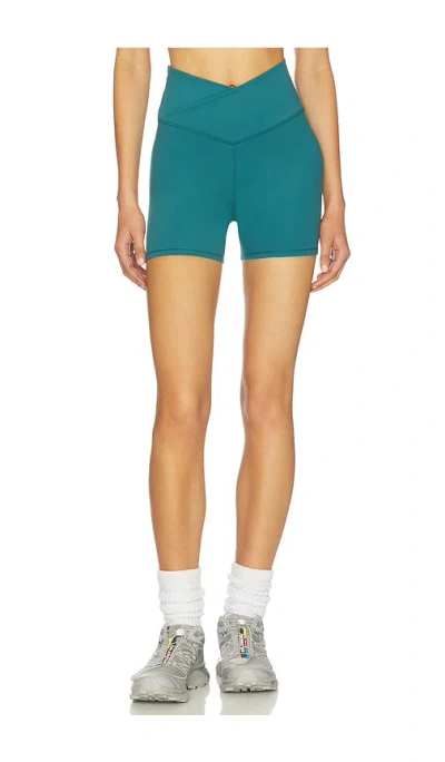 Wellbeing + Beingwell Flowwell Callista Crossover 4 Inch Short In Blue