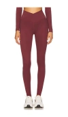 Wellbeing + Beingwell Flowwell Callista Crossover Legging In Blue