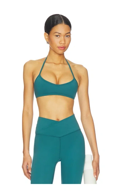 Wellbeing + Beingwell Flowwell Leni Sports Bra In Blue