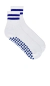 Wellbeing + Beingwell Striped Half Crew Grip Sock Çÿ­è¢œ Â€“ Ç™½è‰² & É'´è“�è‰². Å°ºç � All. In White