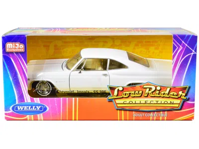 Welly 1965 Chevrolet Impala Ss 396 Lowrider White "low Rider Collection" 1/24 Diecast Model Car By