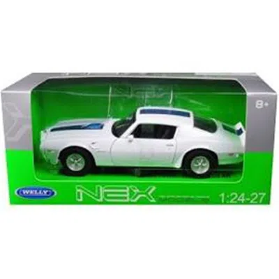 Welly 1972 Pontiac Firebird Trans Am 1 Isto 24 - 1 Isto 27 Diecast Model Car White