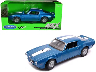 Welly 1972 Pontiac Firebird Trans Am Blue Metallic 1/24 Diecast Model Car By