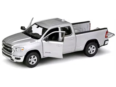 Welly 2019 Ram 1500 Pickup Truck Silver Metallic "nex Models" Series 1/27 Diecast Model Car By