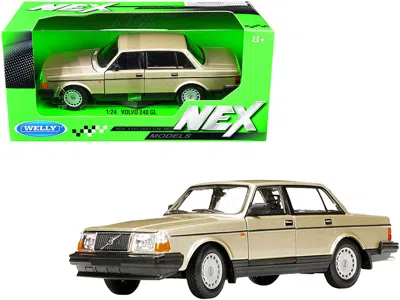 WELLY VOLVO 240 GL GOLD METALLIC "NEX MODELS" 1/24 DIECAST MODEL CAR BY WELLY