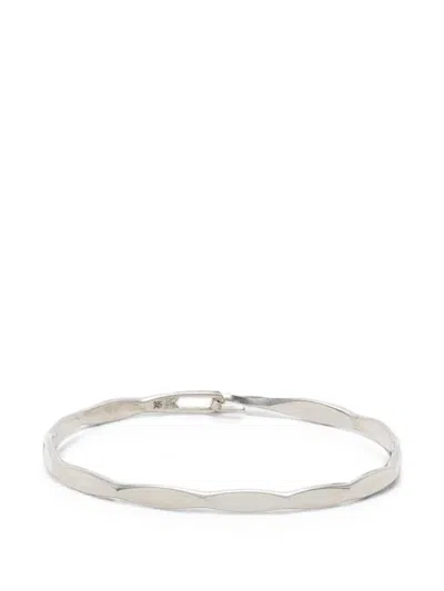 Werkstatt:münchen Hook-fastening Bracelet In Metallic