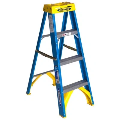 Werner 4 Ft Fiberglass Step Ladder With 250 Lb. Load Capacity In Blue