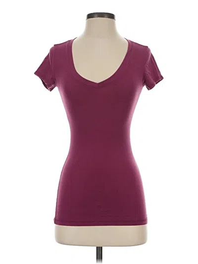 Pre-owned Wet Seal Short Sleeve T-shirt In Burgundy
