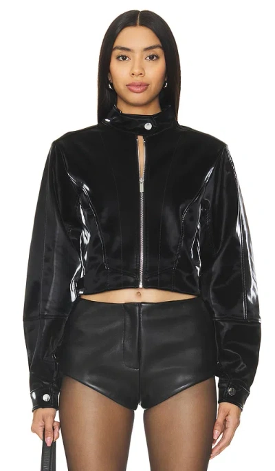 Weworewhat Faux Patent Leather Cropped Moto Jacket In 黑色