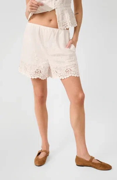 Weworewhat Lace Cotton Pull-on Shorts