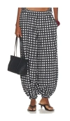 Weworewhat Pull On Balloon Pant In Black