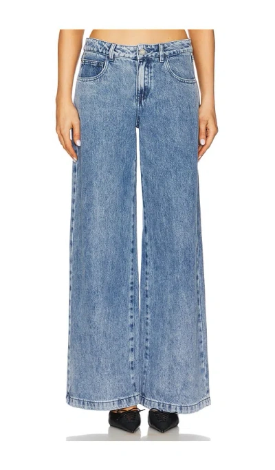 Weworewhat Relaxed Low Rise Baggy In Mid Wash