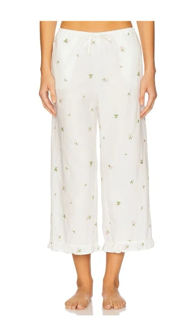 WEWOREWHAT RUFFLE PULL-ON PANT