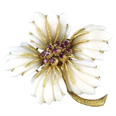 Pre-owned Weyersberg Brooch With Coral And Ruby - 37.0 Grams - 18k Gold In Red