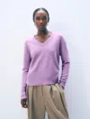 White & Warren Cashmere V Neck Sweater In Soft Plum In Purple