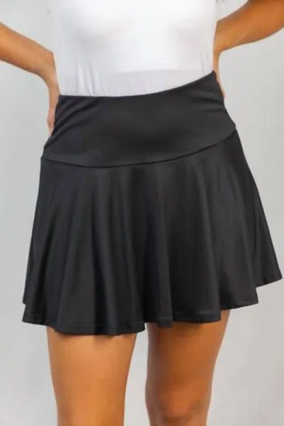 White Birch Athletic Skort In Black In Gray