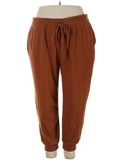 Pre-owned White Birch Casual Pants In Brown