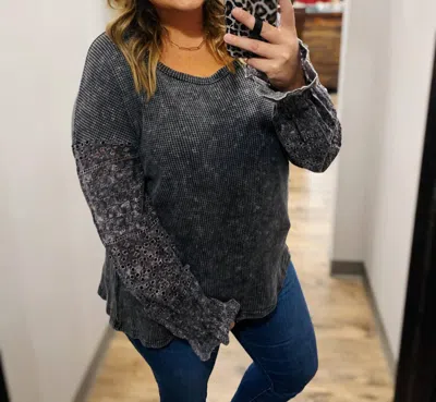 White Birch Thermal Wash Long Sleeve Top In Black