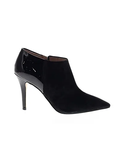 Pre-owned White House Black Market Ankle Boots In Black