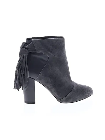 Pre-owned White House Black Market Ankle Boots In Gray