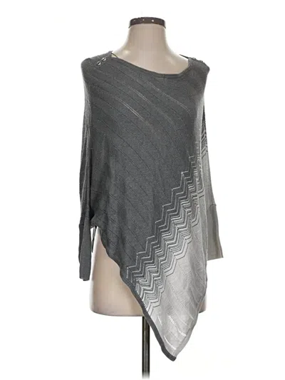 Pre-owned White House Black Market Poncho In Gray