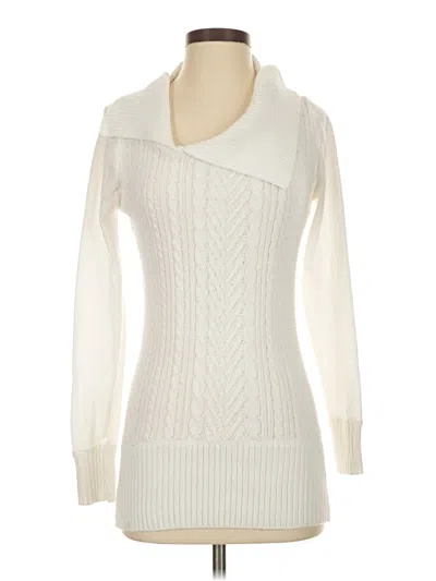Pre-owned White House Black Market Sweater Vest In White