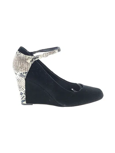 Pre-owned White House Black Market Wedges In Black