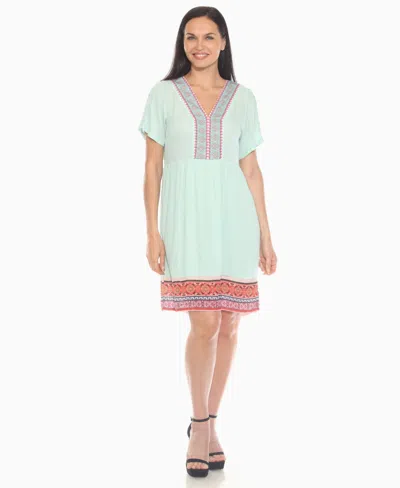 White Mark Women's Short Sleeve Embroidered V-neck Shift Dress In Green