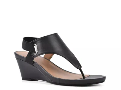 White Mountain All Dres Wedge Sandal In Black