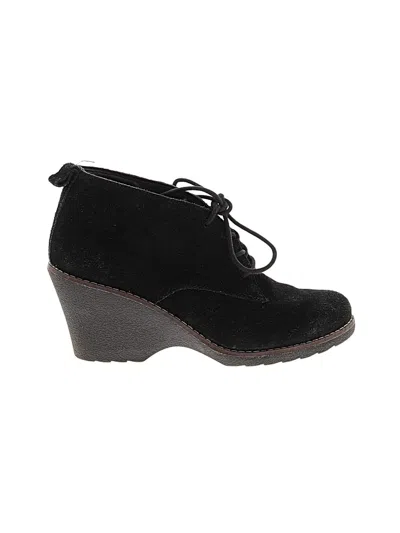 Pre-owned White Mountain Ankle Boots In Black