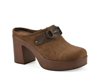 White Mountain Barleys Platform Clog In Mocha