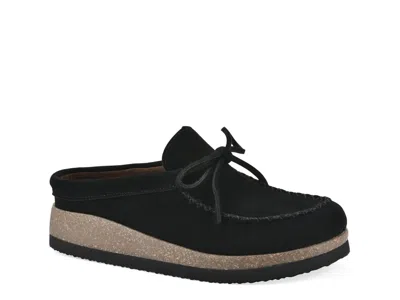 White Mountain Bayhead Clog In Blue