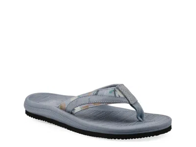 White Mountain Bays Flip Flop In Blue